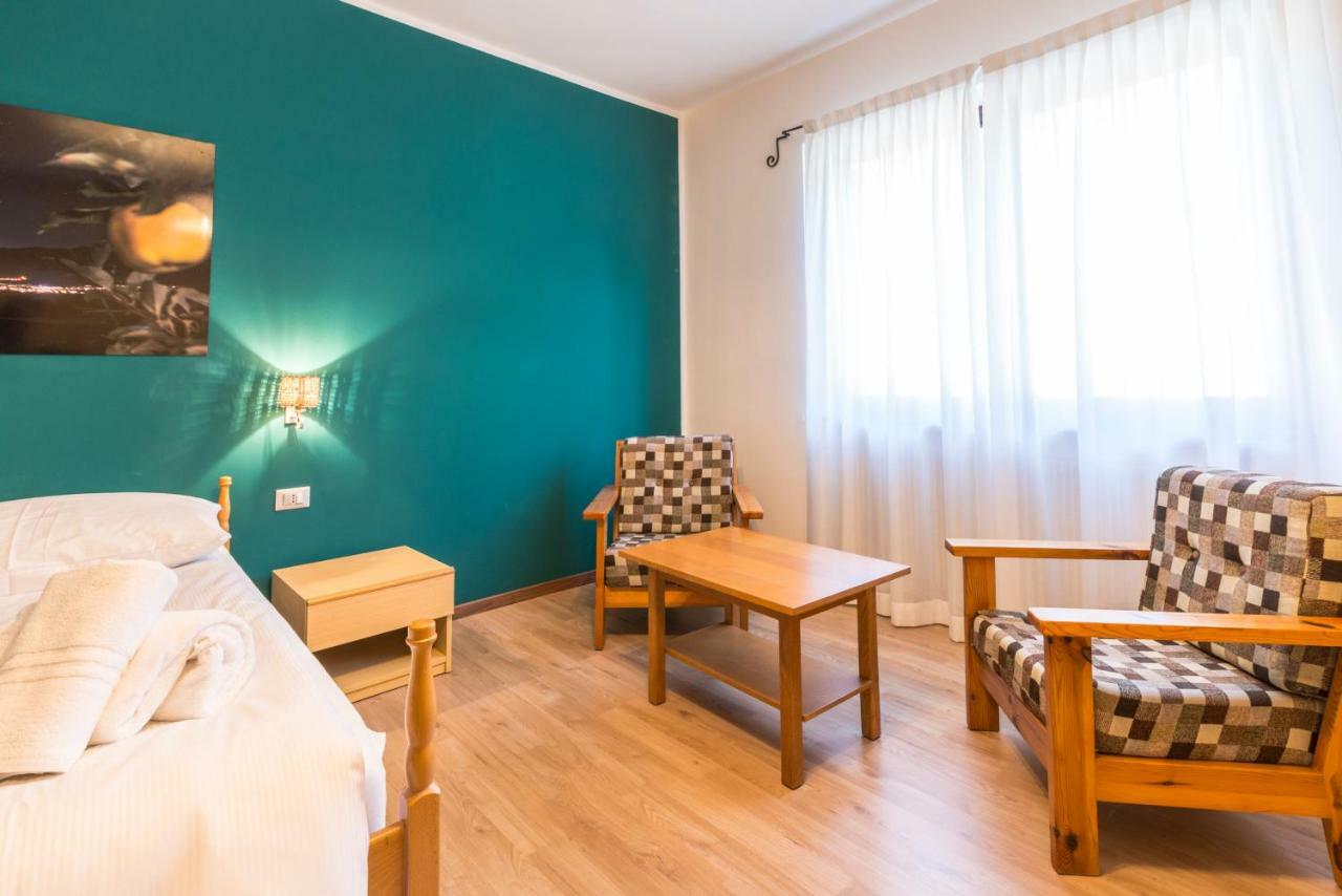 Room&Breakfast Al Canyon Фондо Экстерьер фото